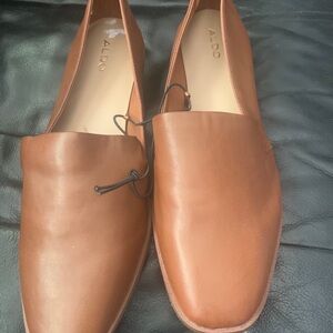 Aldo Shoes Womens 11 Leather Tan Slip On Flex Flat Preppy Classic